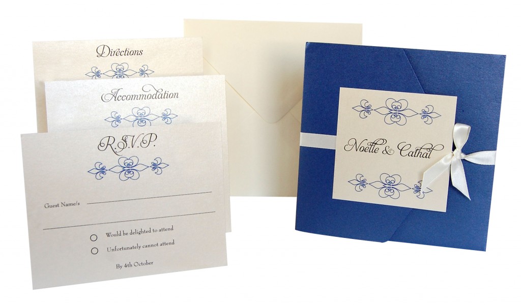 Blue-&-Ivory-Pockefold